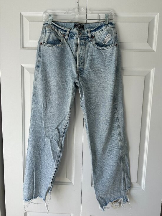 Abercrombie & Fitch Denim - Abercrombie & Fitch High Rise Vintage Straight Jeans in 28